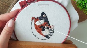 Французские узелки и вышивка "кругляшков" на лапках