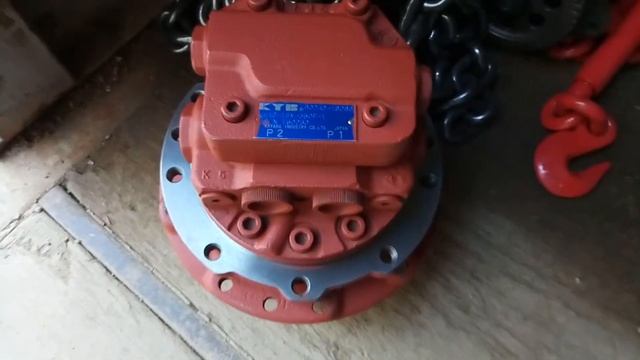 Редуктор хода с гидромотором (бортовая) CAT303 CR, отправляем в г. Санкт-Петербург смотреть онлайн