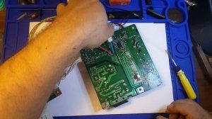 Ремонт монитора , замена подсветки на лед за дешево !