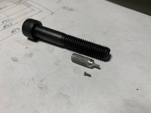 Ювелирная токарка. Резьба М1,6х0,35 резцом.