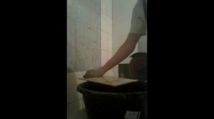 Как резать керамическую плитку болгаркой?