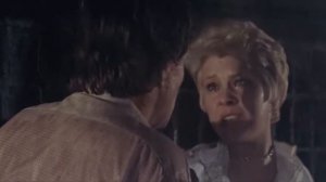 Блондинка за углом