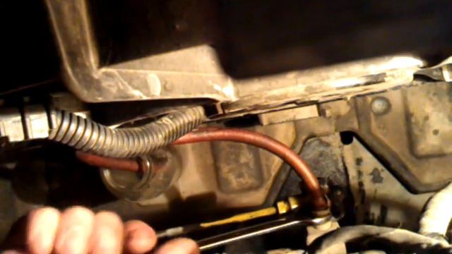 Прокачка сцепления Hyundai Solaris.mp4 смотреть онлайн