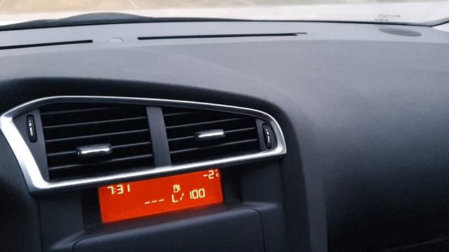 Citroen C4 1.6HDi strange noise смотреть онлайн
