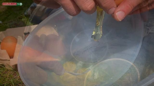 How To Forage and Cook Your Own Nettle Fritters смотреть онлайн