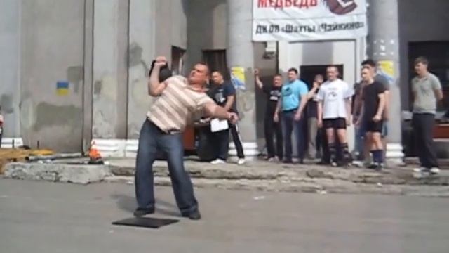 Гиря 65кг - швунг с последствиями. Heavy kettlebell push press with severe consequences. смотреть онлайн
