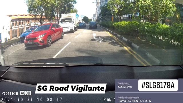 31oct2021 jalan sultan #SLG6179A toyota sienta holding up traffic just to stay in the shade смотреть онлайн