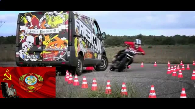 имправизация на музыку из Блокбастера  игра на YAMAHA PSR-E433 смотреть онлайн