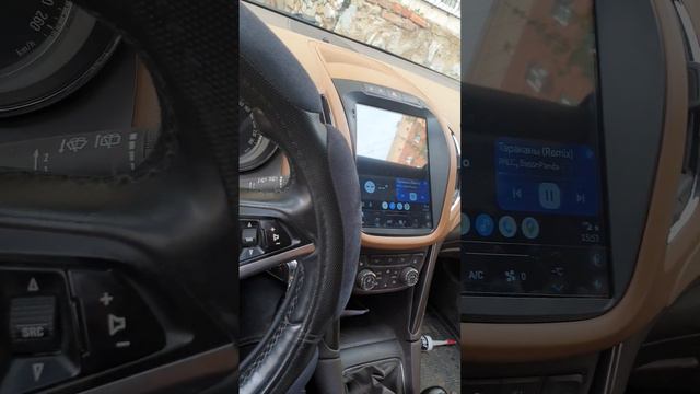 ставится на паузу смотреть онлайн