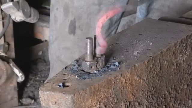 Ручная ковка,  гнем металл холодный и горячий