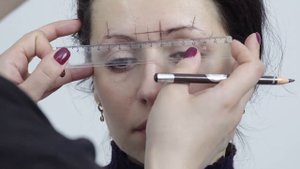Напыление Бровей при ярковыраженном птозе.