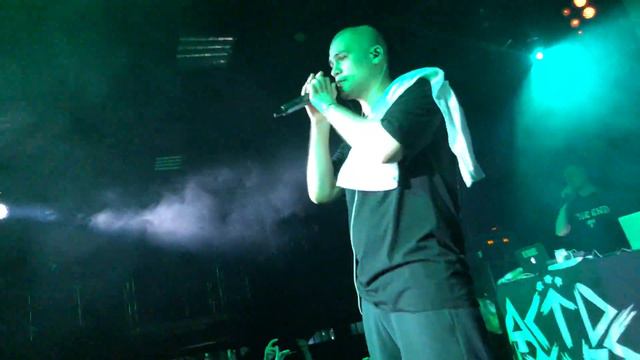 ATL ft. Eecii McFly - «Тяжесть», 9.02.18 смотреть онлайн