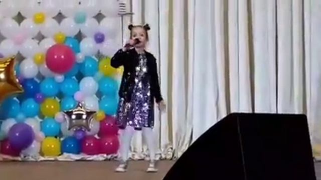 На палочке петушки и с повидлом пирожки смотреть онлайн