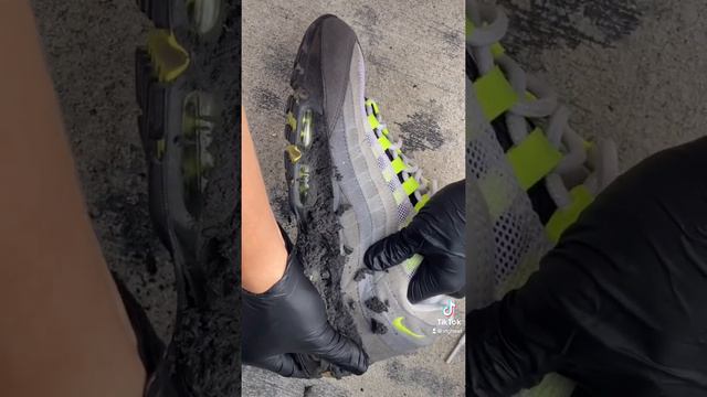 Crumbling Nike Air Max 95’s