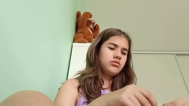 открываем сюрпризы лол!? с какого года она вообще лежит?? смотреть онлайн