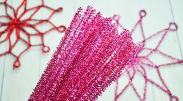 Снежинка, сделанная из синельной проволоки смотреть онлайн