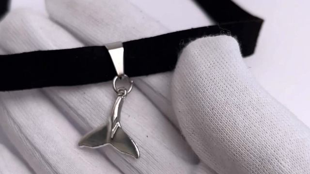 Бархатный чокер с подвеской китовый хвост смотреть онлайн