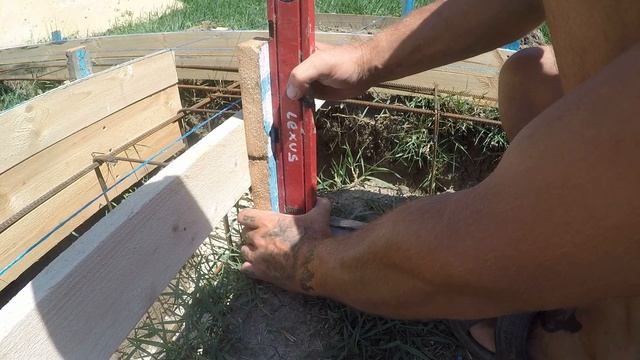 Опалубка на обрушенную траншею. Лента. БЕЗ "фундамент это...." Just building a house