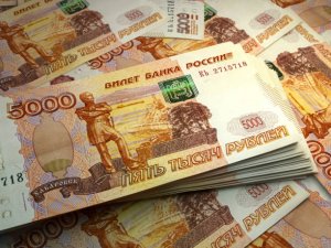 «За шестерых детей получаем 60 тысяч»: многодетные пожаловались на пособия
