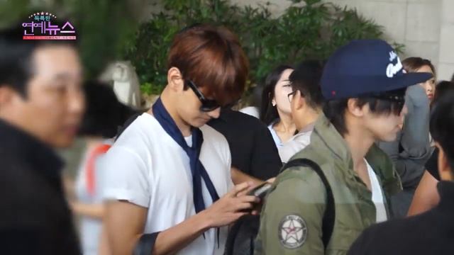 [OBSNews] 20140829 TVXQ- Gimpo airport смотреть онлайн