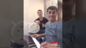 Хахлушка я тебя любить буду