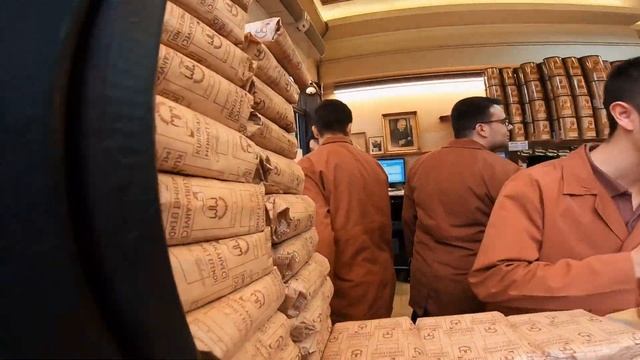 Настоящий Восточный Рынок в Стамбуле - Вокруг Квартала Эминёню и Рынка Пряностей  WWW.GİDSTAMBUL.CO