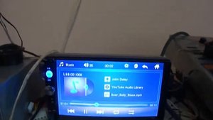 Простой и неплохой плеер 7023в из Китая