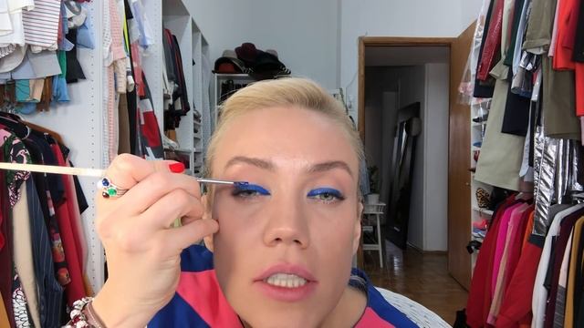 Елена Крыгина "Градиентные стрелки"