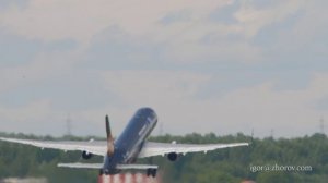 Azur Air Боинг 757 в стильной ливрее "Lujo Hotel" взлетает с ВПП 25 аэропорта Толмачёво