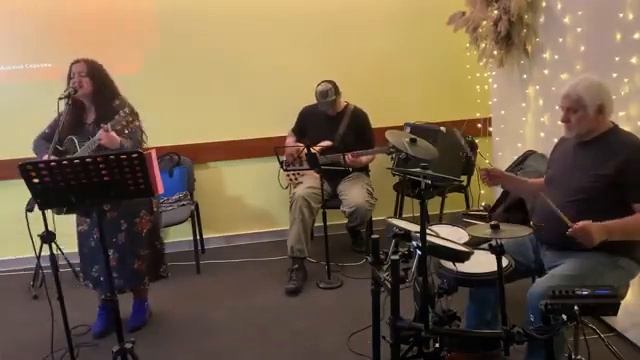 Поклонение в Католической церкви, 06.05.2021 смотреть онлайн