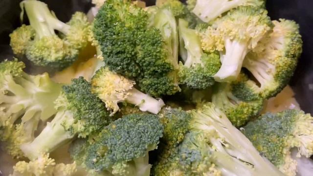 НЕОБЫЧНЫЙ КРЕМ-СУП ИЗ БРОККОЛИ ? ДЕЛЮСЬ СЕКРЕТОМ! смотреть онлайн