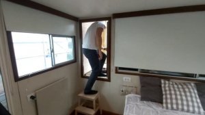 Хаусбот с баней, обзор