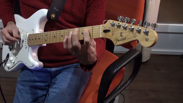 Fender Player Series Strat MN смотреть онлайн