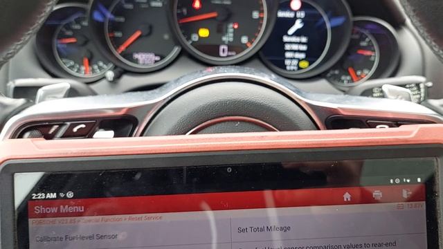 Porsche Cayenne service interval reset/maintenance inspection reset/oil change reset with Launch смотреть онлайн