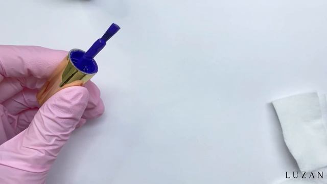 Лайфхак: Как очистить горлышко флакона от гель-лака смотреть онлайн