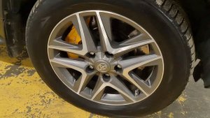 Toyota Land Cruiser 200