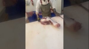 Обвалка мяса свинина