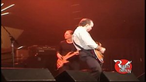 Joe Satrianai, Y &T's Dave Meniketti,& Ronnie  Montrose guitar jam (2001)