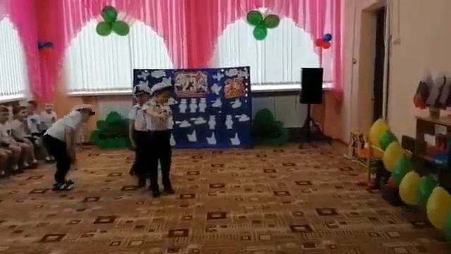 Поздравление с 23 февраля старшая группа смотреть онлайн