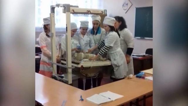 Бахмутський медичний коледж -Бахмутский медицинский колледж смотреть онлайн