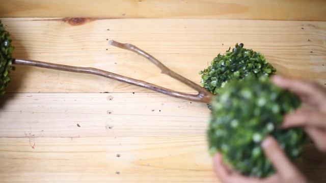 TOPIARY GRASS DIY ARTIFICIAL | CRAFT IDEAS | BUNGA BOLA RUMPUT | dollar tree decor diy смотреть онлайн