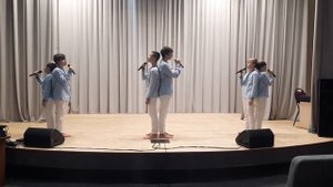 вокальная группа До мажоры - Выйду ночью в поле с конем