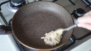 из КАБАЧКОВ готовлю ЛЕТОМ вместо КОТЛЕТ. Очень сочно, вкусно и сытно