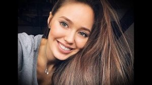 Ждала его из армии 2 года, а он вернулся и женился на другой