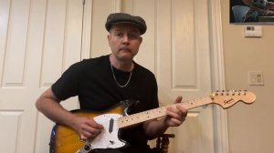 Squier Sonic Mustang Review - Compared with 69’ Fender