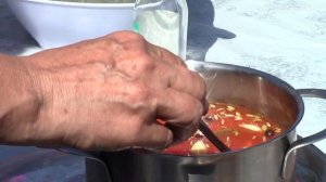 Томаты дольками на зиму с шафраном