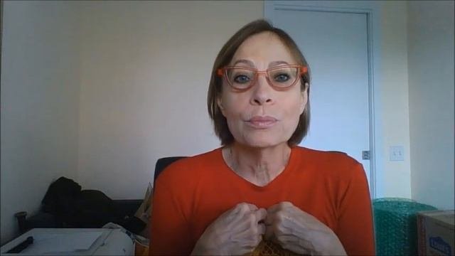 Дружить с мужчиной или строить любовные отншения? Что выбираете вы?