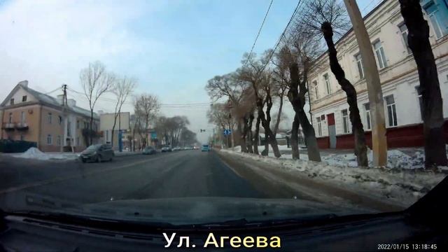 По центру Уссурийска, январь 2022 г. смотреть онлайн