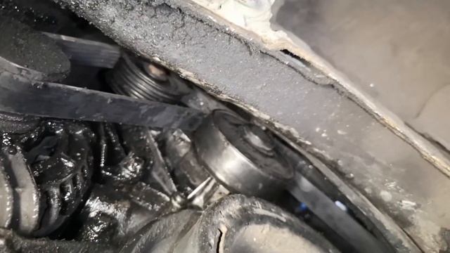 Замена приводного ремня OM 611 мерседес вито 2.2 CDI 122лс смотреть онлайн