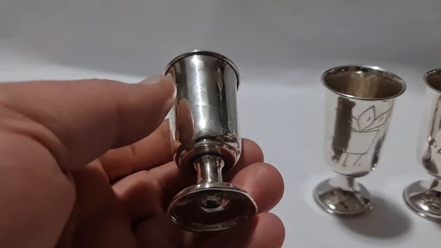 Серебряная рюмка , 3 штуки , 833 проба , производство Израиль , общий вес 40 грамм смотреть онлайн